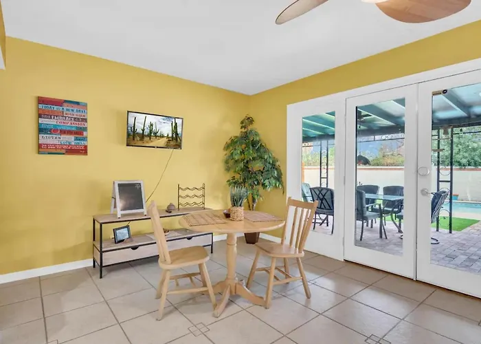 Сasa de vacaciones Private Oasis With Pool & Large Backyard *