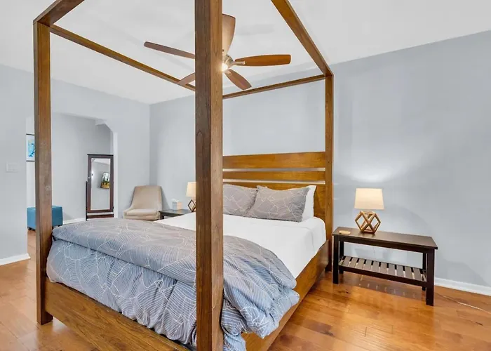 Private Oasis With Pool & Large Backyard Сasa de vacaciones Tucson