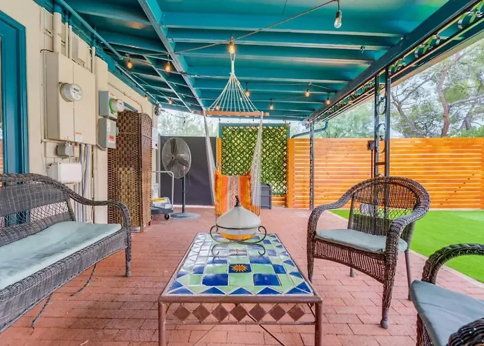 Private Oasis With Pool & Large Backyard