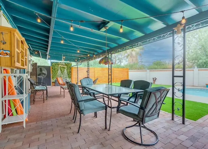 Сasa de vacaciones Private Oasis With Pool & Large Backyard Tucson