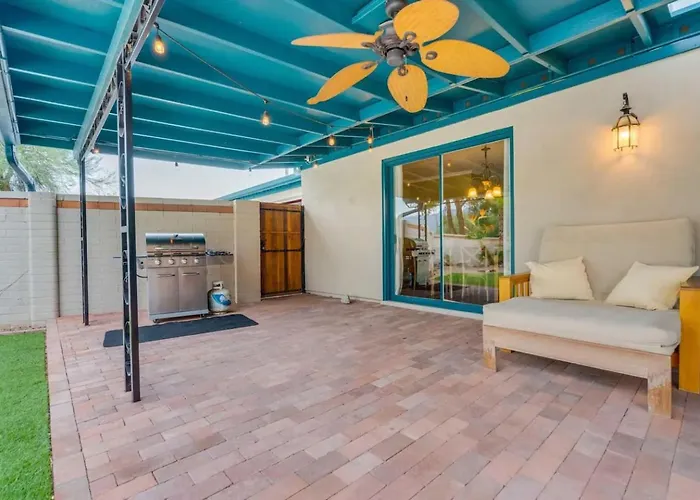 Private Oasis With Pool & Large Backyard